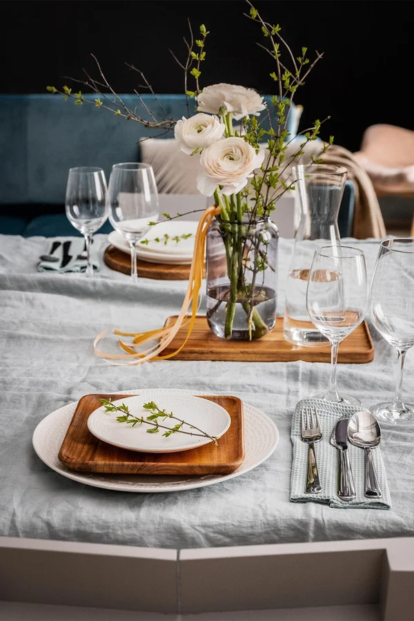 elegancka zastawa stołowa